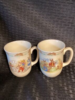 Vintage Royal Doulton. Collection Bunnykins. English Bone China (2)